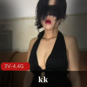 热门kk自拍合集[3V4.4G]，作者自制，聚焦群聊趣事与道具秀
