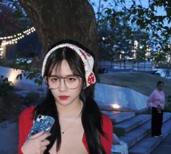 户外Ceasonshot99高颜值御姐合集190图集292M，火爆全网诱人自拍