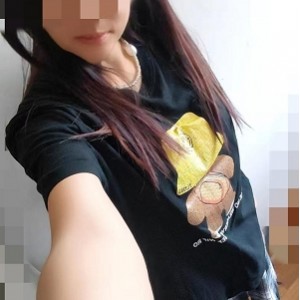 温情母女游戏：刘岚的视频珍藏