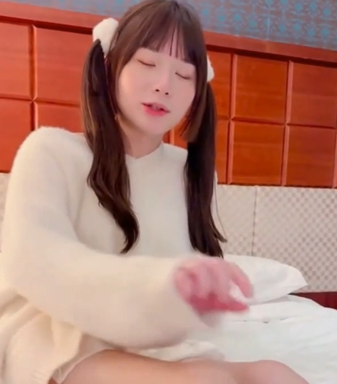 网红百度盘剧情长片洪筱鈞超优质1V1.3G，女仆酒吧伪娘故事，解压专家使用说明