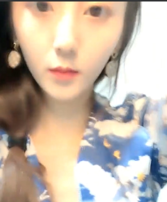 主播快手甜美小可爱哎最新合集29V15.6G，内容按需收藏