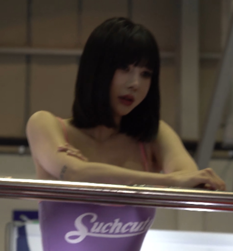 车模百度盘高清分享宋珠儿最新合集17V4.34G，展出展示尺度大