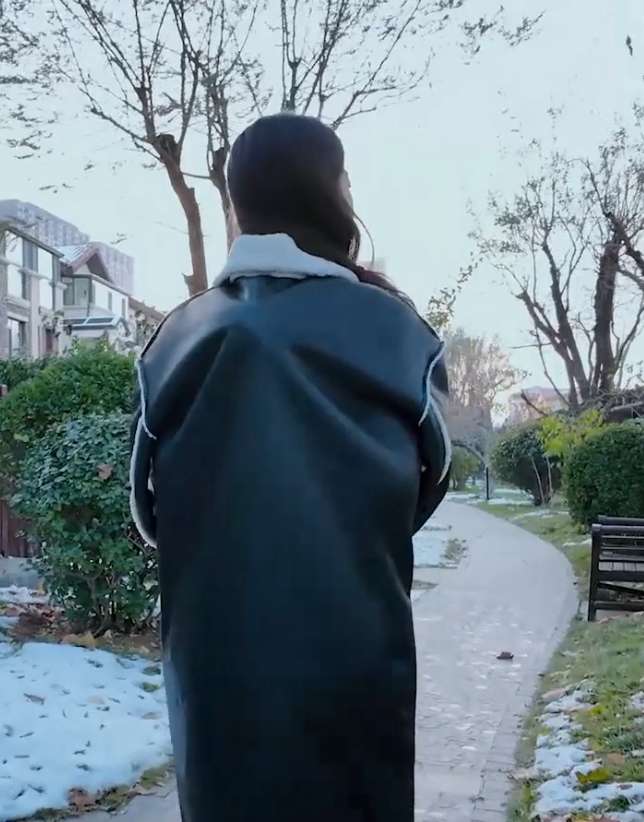 转载群组绳艺SM束缚资源半岛束艺泽爱冬天散步不一定要穿衣服1V1G，百度盘分享