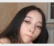 用嘴合集2岛国美女怼脸特辑308V4.2G，尽享多样全露脸体验