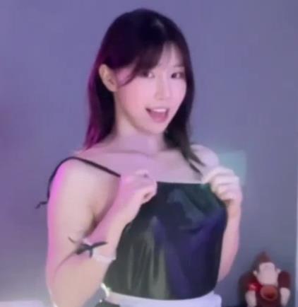 气质女神舞蹈主播minarocket最新合集13V790M,韩国别墅事件,精彩舞蹈等你来欣赏!