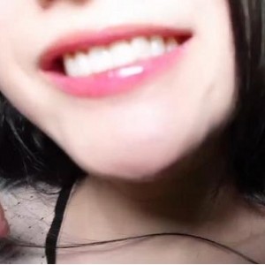 诱惑快手饼弄姐姐最新合集1V522M，自拍热榜独家车灯糖心