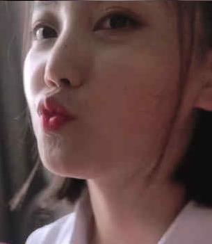 快手依云小成熟主妇最新日常合集72部5.2G，实力演技战斗士