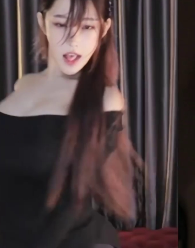 斗鱼南妹儿呀热舞合集23部4.13G