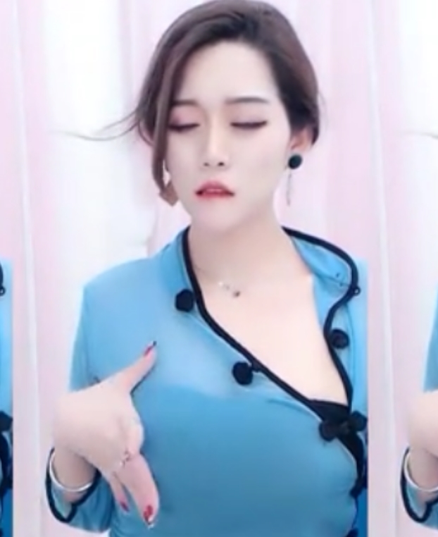 热舞合集HD王妃38V1.04G虎牙性感