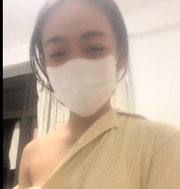 Lily英语老师劲爆自拍合集5V2.4G太秃然了