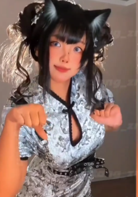 抖音AI热舞大合集33部170M疯狂展示