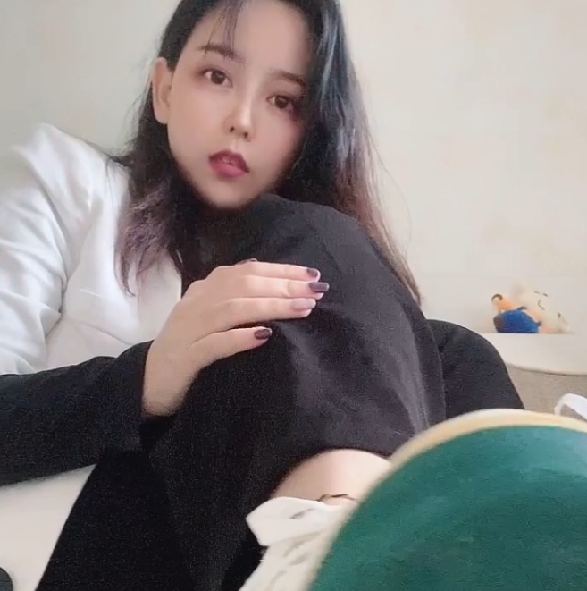 套路豆满月诱惑直播合集17部9.38G优质