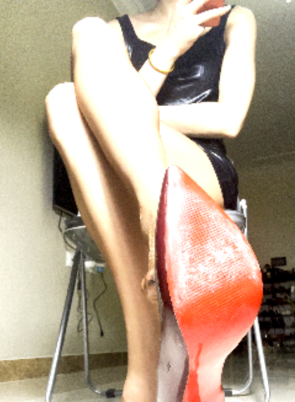 B站孙圆圆诱惑足系列合集34部98GB