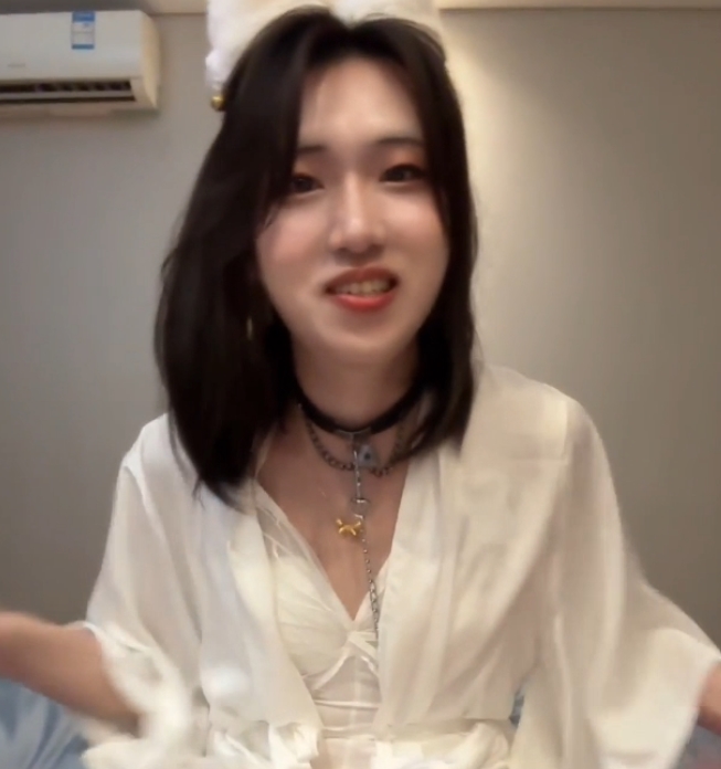 模特邢曦月顶级资源合集60部15G太润了