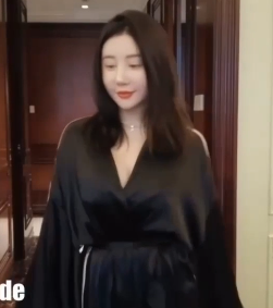 [失败]：{error:{message:当前分组default上游模型deepseekr1slow负载已饱和，请稍后再试(requestid:2025071703161798912673860639558),type:v_api_biz_error,param:429,code:bad_response_status_code}}