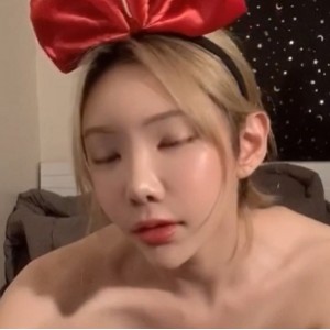 百度云TSmina0977短片合集24部6.2G短发唐一菲室内高清特写锁骨汗珠喘息入耳115盘TSmina0977精选24v6.2g赤脚踩毯足趾轻蜷侧身起伏腰窝