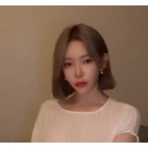 百度云TSmina0977短片合集24部6.2G短发唐一菲室内高清特写锁骨汗珠喘息入耳115盘TSmina0977精选24v6.2g赤脚踩毯足趾轻蜷侧身起伏腰窝颤动