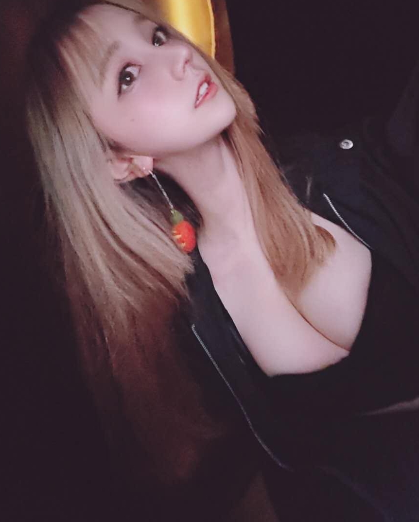 华矩公会童颜大罩杯miko41v9.1g定制珍藏版蕾丝勒痕+点播视角