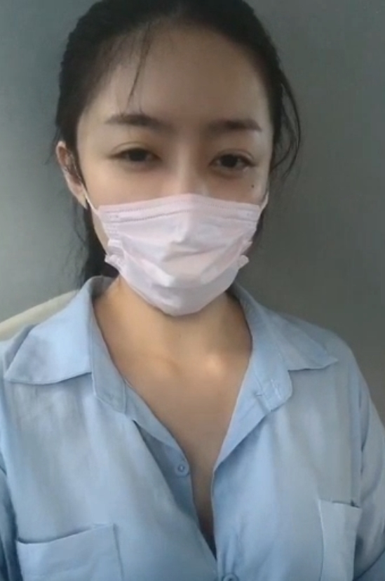 百度云资源高铁展示公车放飞自我视频9部2.7G，公共场合展示妹子紧张感觉喘息声清晰