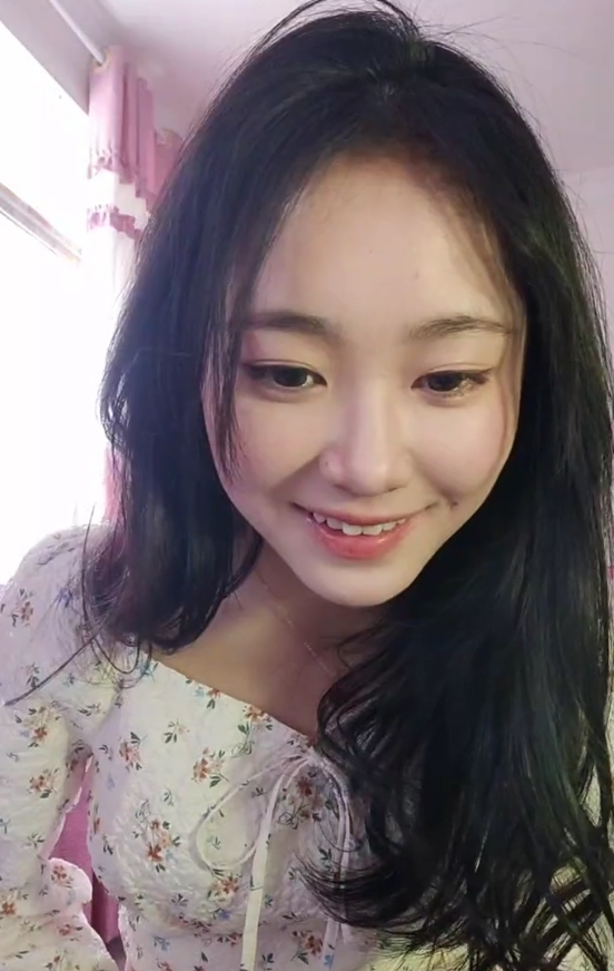 半糖顶点健身房私密视频52部38.8G御姐珍藏