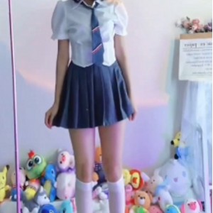 小仙云推特热舞8部合集468M扭得腿软