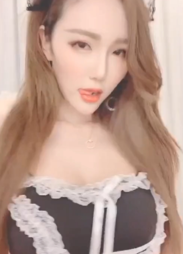 花椒梦楠早期弹力摇视频合集88部50G优质身材