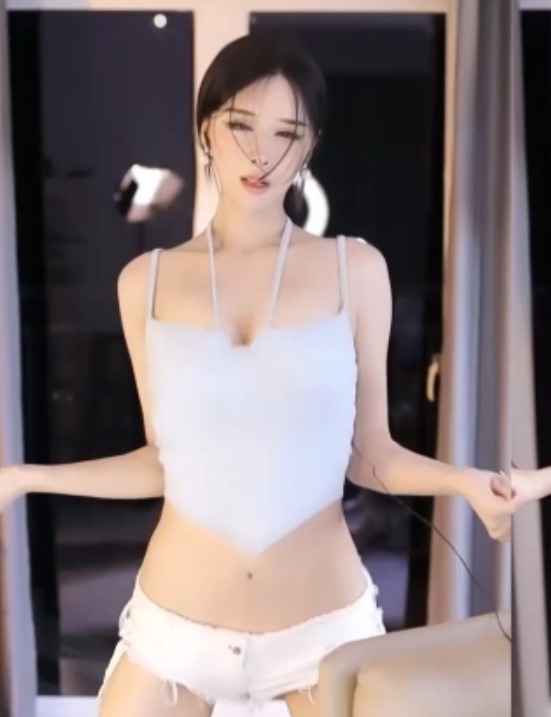 网易CC小恩雅AI换装热舞3部270M这谁顶得住