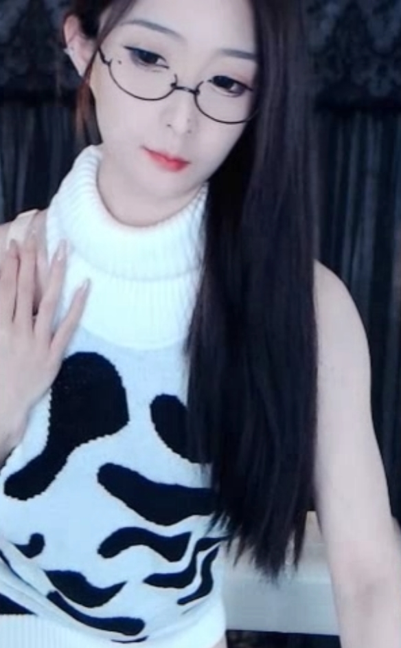 嘉映小5虎牙夜场直拍10部4.41G绝密珍藏