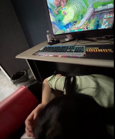 强制喷泉暴怒版1V641MB新作游戏嘴活儿推特展示