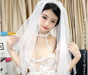 少女喵四推特婚纱自娱自乐1V1.4G太诱人