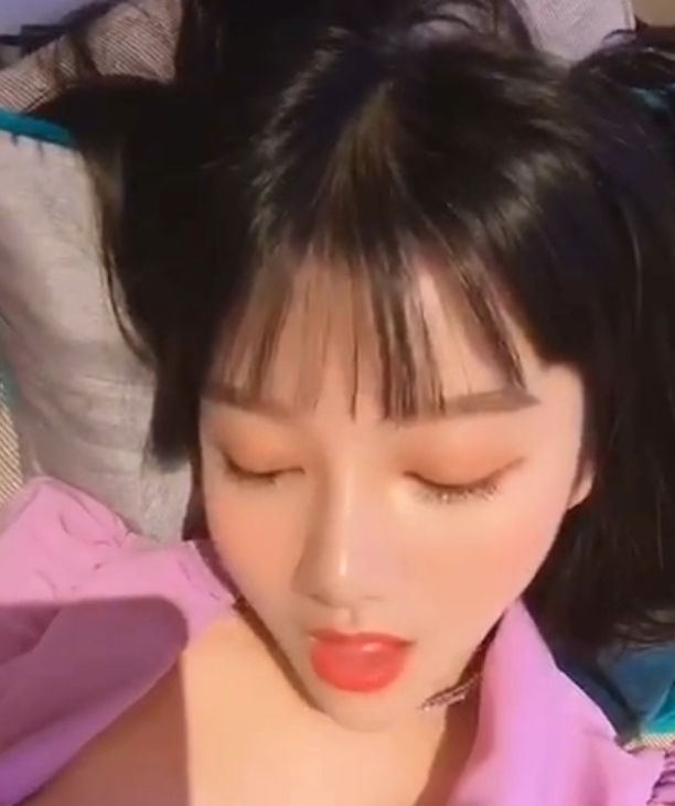 推特小尤奈绝密私拍88部合集12.4G童颜大罩杯