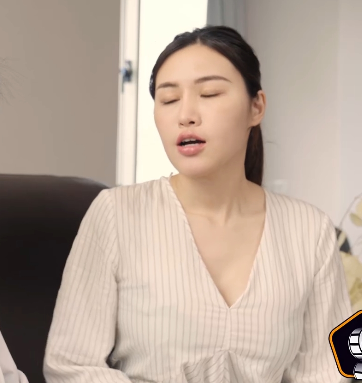 推特艾熙波涛汹涌自拍合辑51部32.6G大礼包