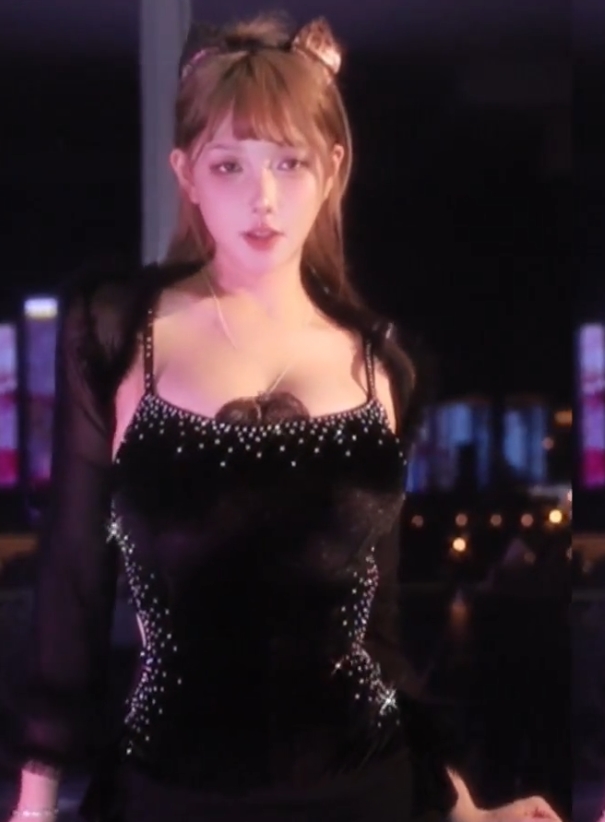 Minana呀斗鱼热舞珍藏15V3G