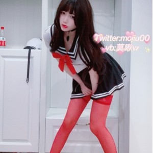 小青茗JK红色丝袜定制1V32P840M推特展示