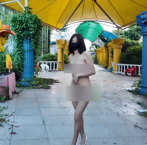 cikaimoon废弃游乐场探险夜光单部1.63GB天花板级