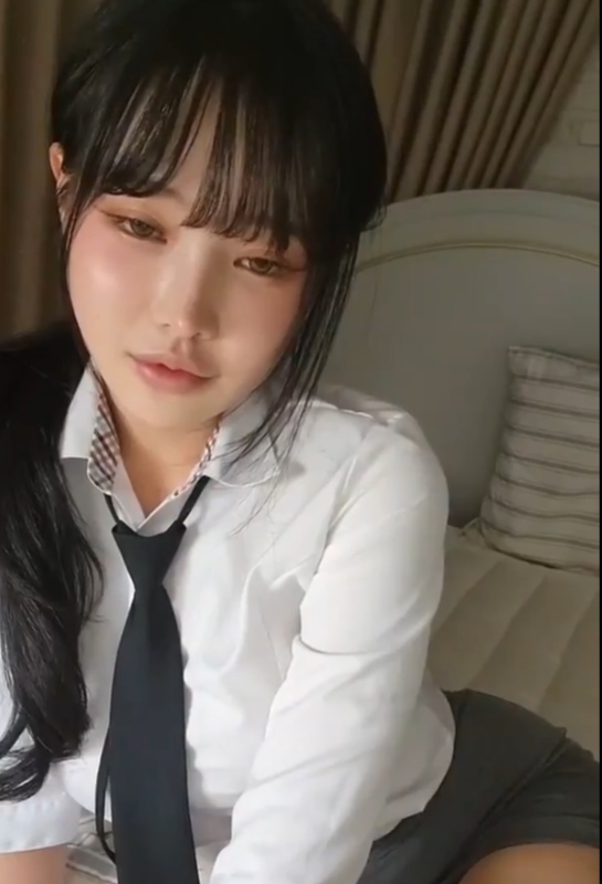 韩国小李璐50部合集3G丰腴翘臀