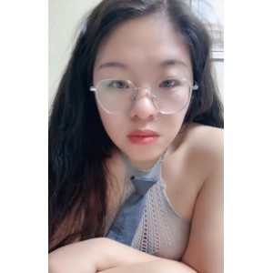 **眼镜御姐95全能阿姨直播合集25V18.4G珍藏版**