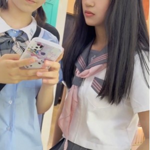 推特KFC超清抄底9V1.86GB优质视角