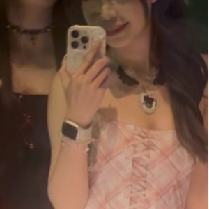 XX站酒吧隐秘拍摄绝版18部2G带生活照