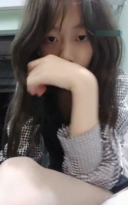 菠萝果酱眼镜新人341v合集336G太顶了