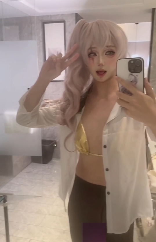婉莹大王1部546MB圈内TSCOS太勾魂