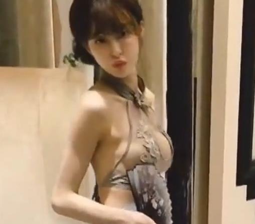 SWAG当家花旦颜值担当优质身材女神（Cartiernn）定制合集