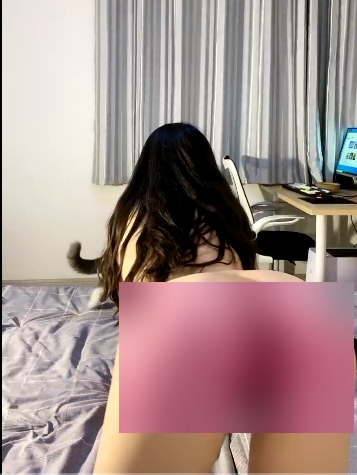 两高颜值优质身材闺蜜一同直播