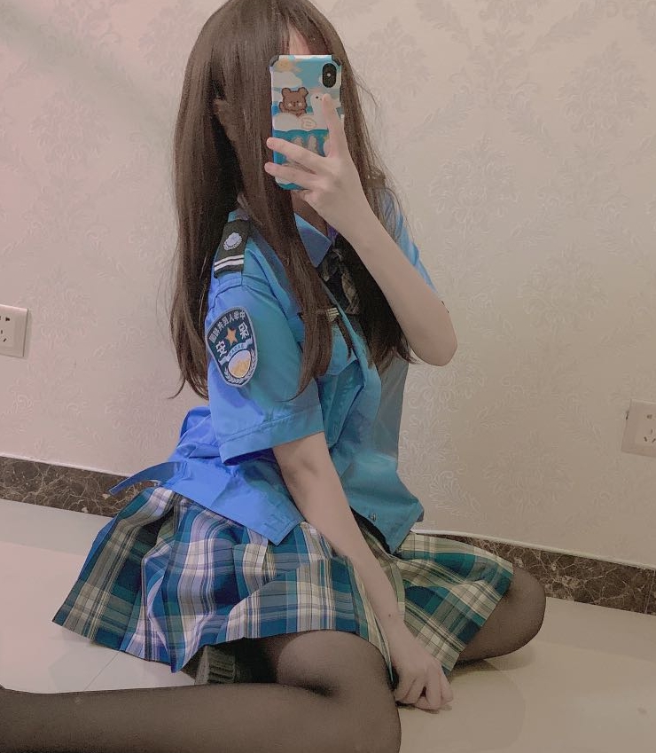 2.38G福利姬嗝崽推特26部视频超软萌