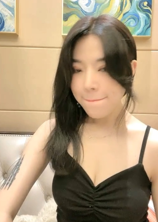 艺术小雅美腿直播5部大罩杯合集10.2G太撩人