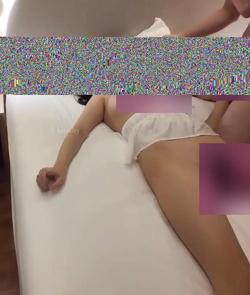 PDing博主l_kitschy付费视频合集35V5.7G黑丝美腿惹火身段