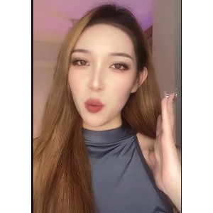 成都宋可等13位美女互动泄密143部4.4G馒头云集太炸裂