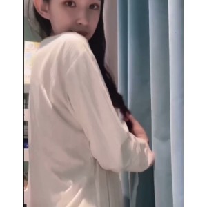 成都宋可等13位美女互动泄密143部4.4G馒头云集太炸裂