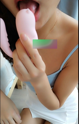 太嫩了草莓味的软糖推特JK新作1部小体积