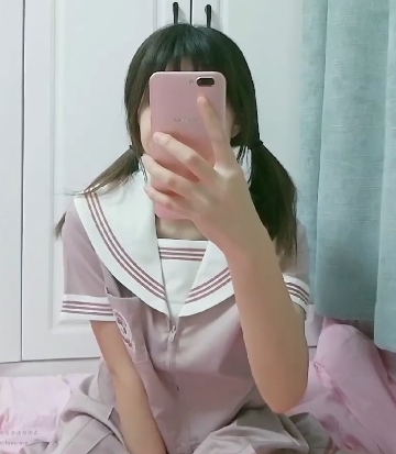 私房平台欢欢萌妹子作品两部3G粉嫩学生感十足